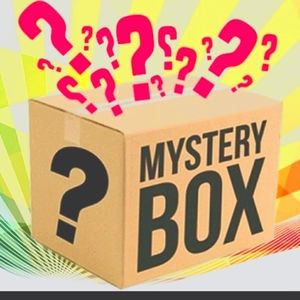 Woman's Clothes Mystery Box!